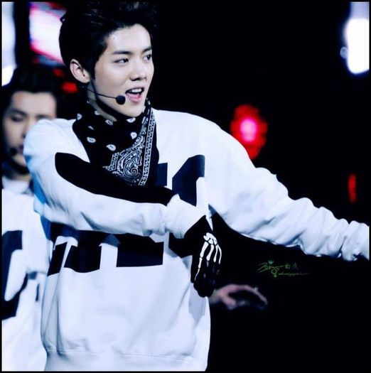 140109 LuHan @ BTV Global Spring Festival Prerecording.16 - exo - 140109 LuHan - BTV Global Spring Festival Prerecording