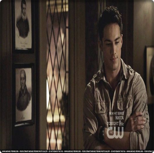 #► iar tu...*o imbratiseaza pe la spate* esti o urata...=))))) - Episode - 09