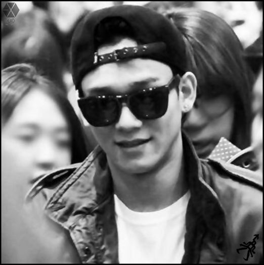 140111 Chen @ Beijing Airport and Incheon Airport.07