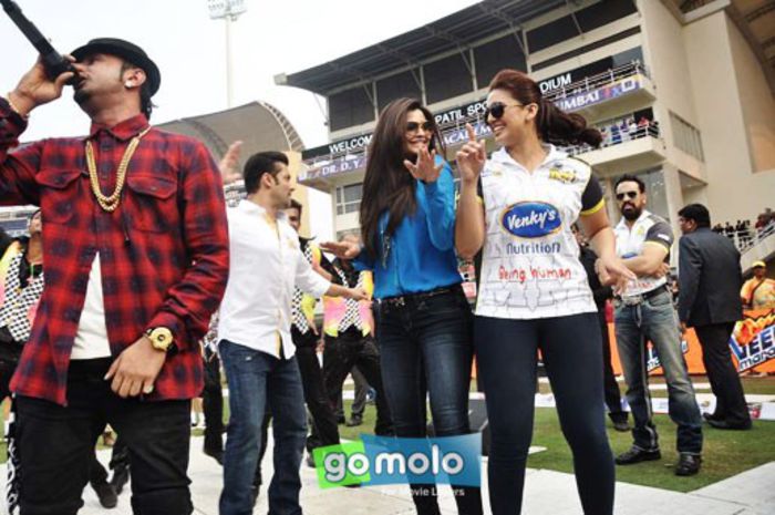 C33 - SALMAN KHAN Celebrity Cricket League CCL