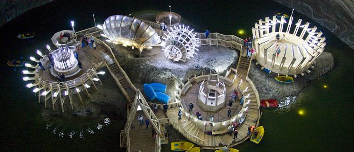 1471226_763786576970252_1039079400_n - Locuri minunate