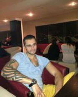 87315205 - Danis Adrian-Capone