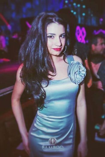 58454_676122999100244_92298147_n