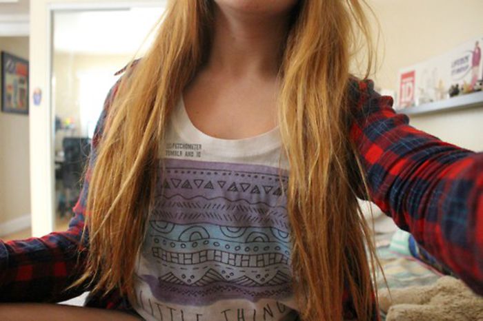 　　　　　　@LAVI ↘ is my friend ↙ - one day you are important next day you are worthless