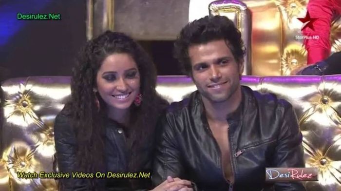 7 - Asha Negi 5