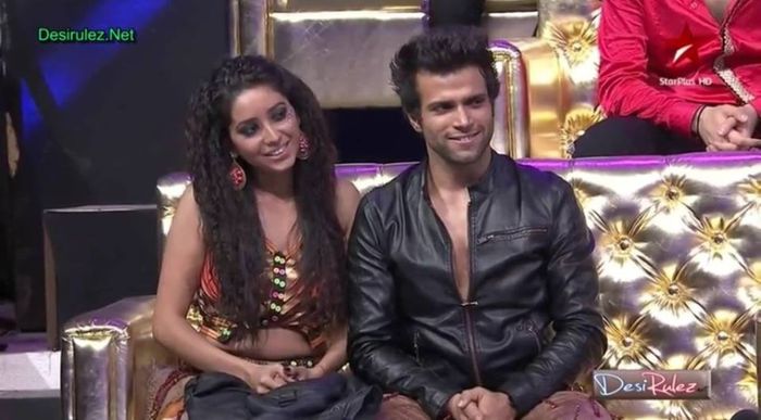 8 - Asha Negi 5