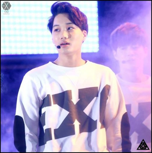 [K] ..Ce dor mi-a fost de tinee. :3 #H. Pentru ca da.. :-s #M. - ix __ Episodul 049 __ xi