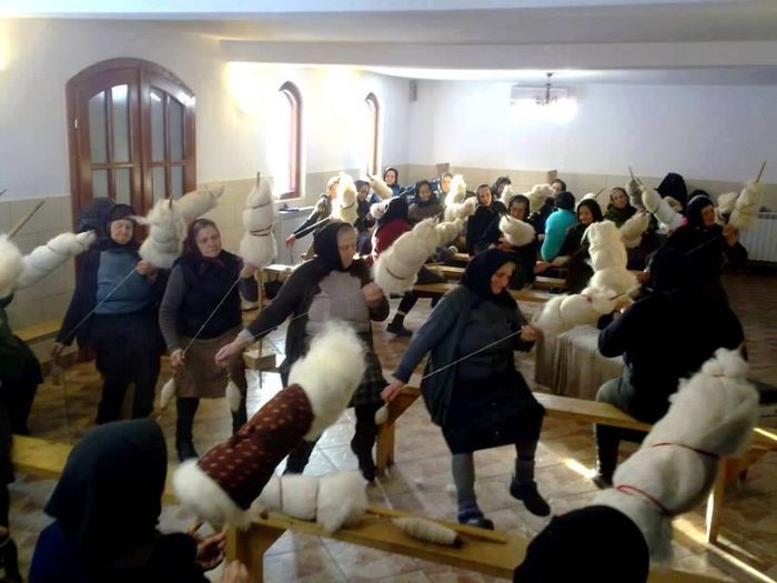 1654193_675756155822553_294138607_n