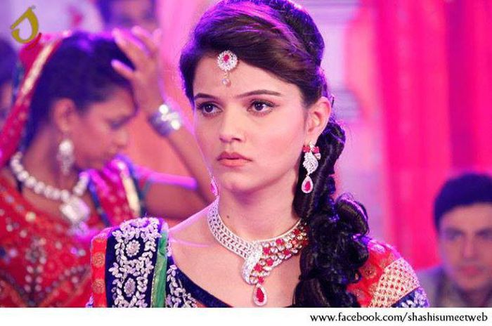 942455_506800676035197_2087587737_n - RUBINA DILAIK-POZE SUPERBE SI RARE ZIC EU-VA PLAC