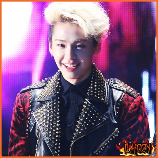 ♫ Oke. :) In bratele mele? :-s Pai.. :"> De ce? :"> #S.