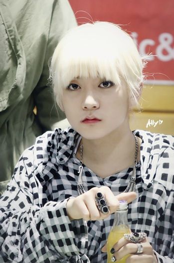 10127772 - Ren