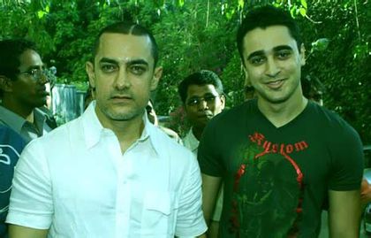 aamirkhanwithimrankhan0