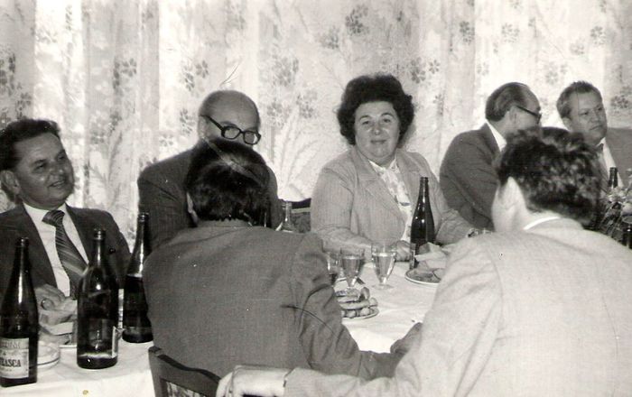 (continuare); Radu Z. Tudose, Zeno Gropsan, Cornelia Leonte (presedintele comisiei), Emil Danciu (Bucuresti, profesor de pe vremea studentiei) si nasul, Mihail Atanasiu.
