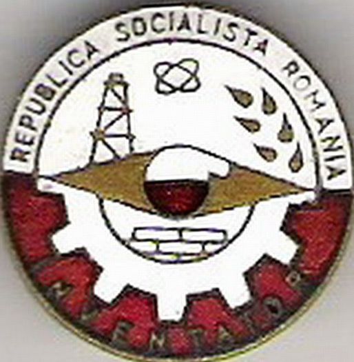 Insigna de inventator, Bucuresti 1976; Acordata pentru prima inventie.

