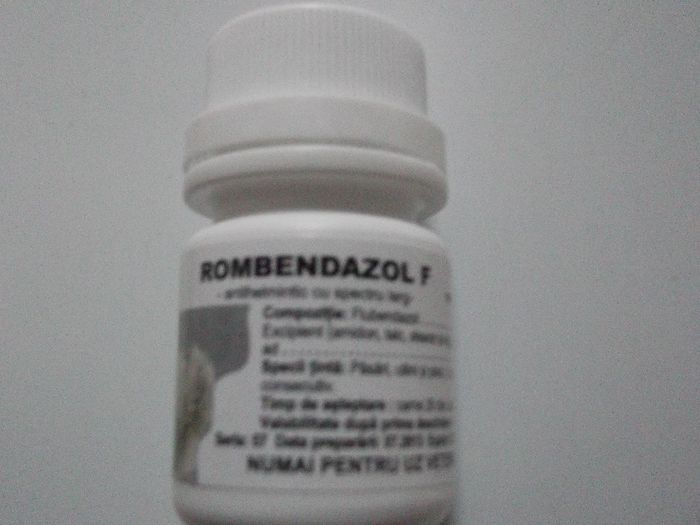 ROMBENDAZOL F 100 CP 16,5 RON - ROMBENDAZOL F 100 CP - 16 RON SI 50 DE BANI