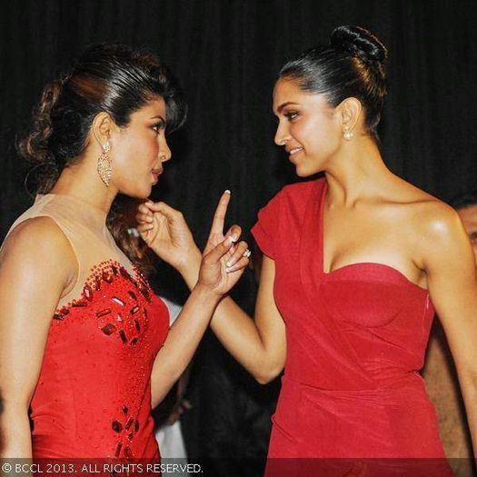 Priyanka-Chopra-Deepika-Padukone-caught-animated