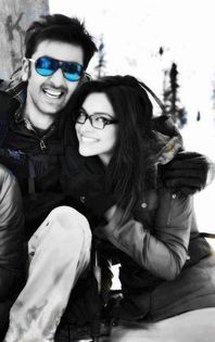 936224_381724078612427_1462434884_n