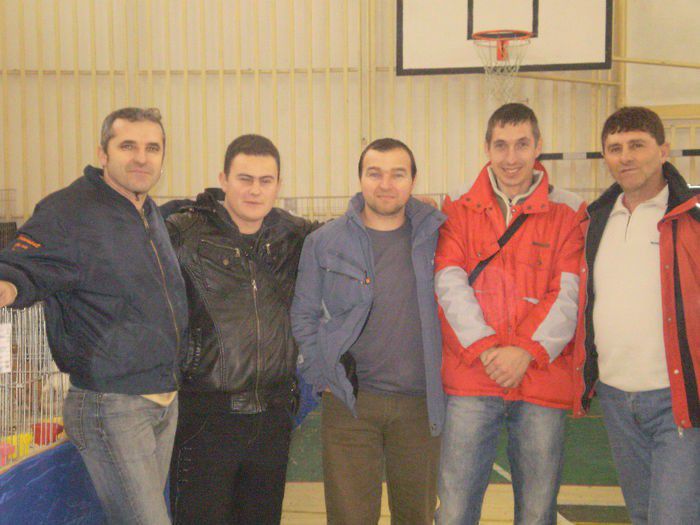 Roby- Eu- Alin- Adi- Didi - A- Prieteni Columbofili