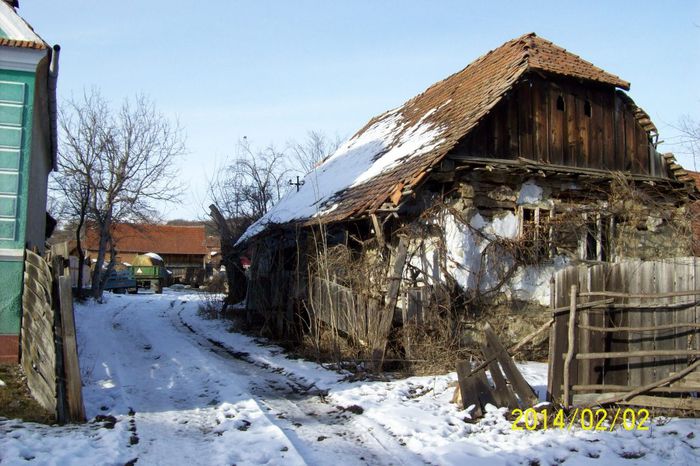 100_4508 - Case vechi traditionale din satul Palos-Ardeal