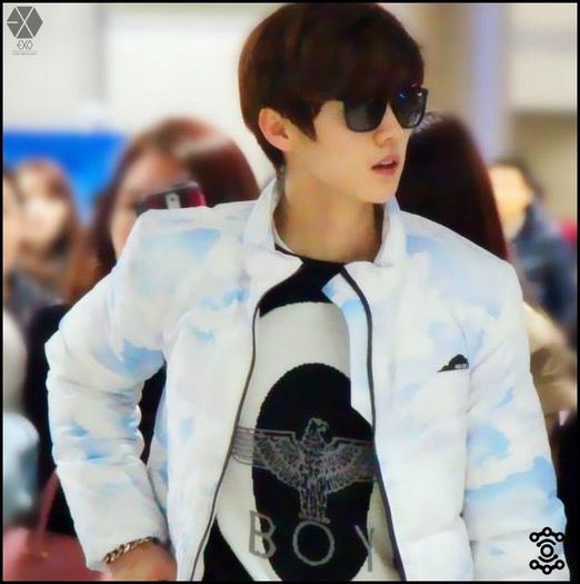 Han| ..Haraa. :3 Ce faci tu? ;))