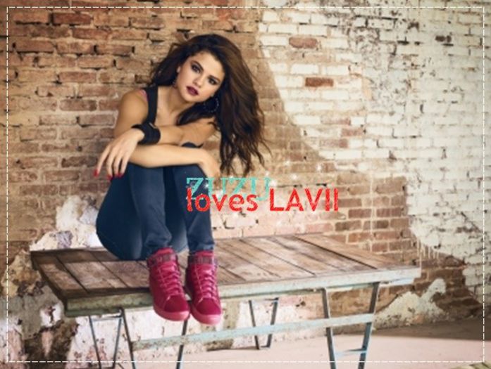  - x - SG - Photoshoot 013 - Selena