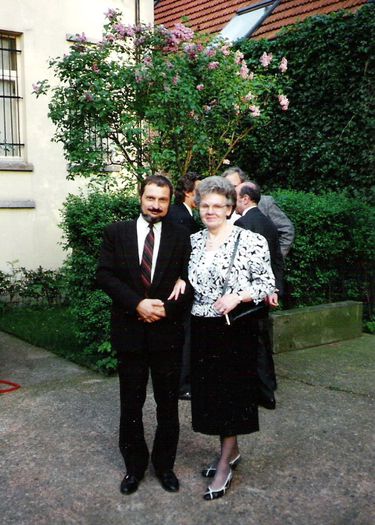 Cu d-na Chantal Bertouille la ambasada; Ambasada Romaniei din Bruxelles, rue Gabrielle 105
