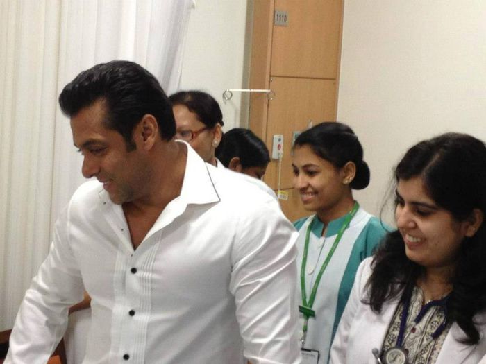 H8 - Salman Khan at Fortis Hospital New Delhi