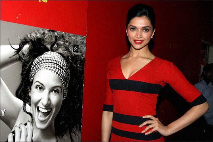 B_Id_350122_Deepika_Padukone