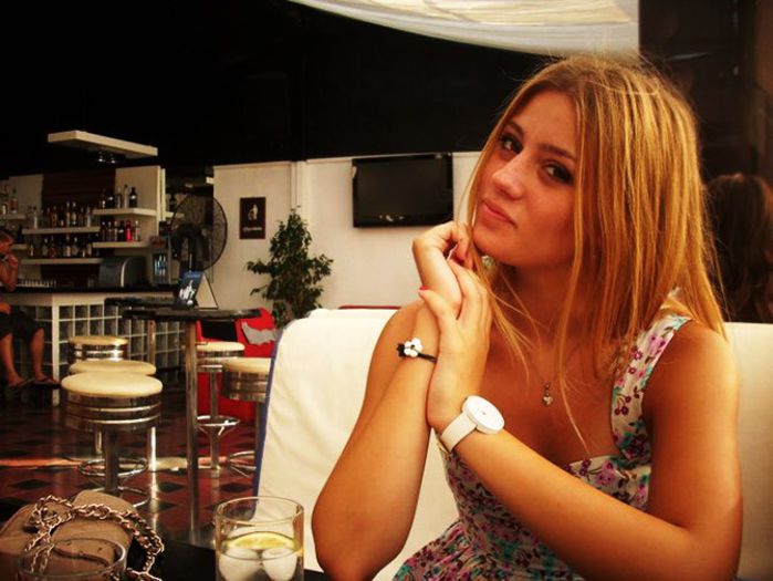 19 - Gizem Karaca