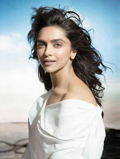 deepika-padukone-hot-on-most-beautiful-woman-2013-cover-deepika-padukone-beautiful-woman-photo-shoot