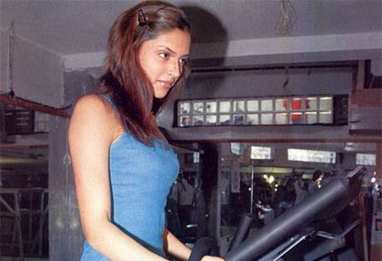 deepika_2