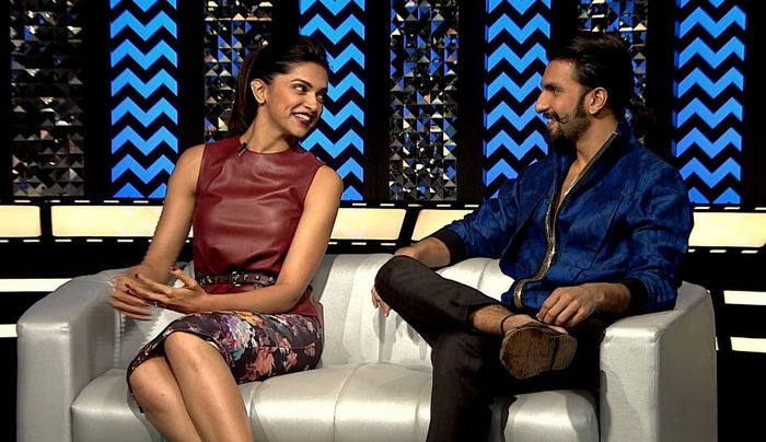 Ranveer%20And%20Deepika%20Promote%20Ram-leela%20On%20The%20Front%20Row%20With%20Anupama%20Chopra_4[1