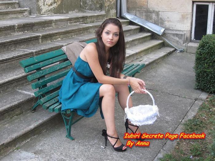 251886_409259685823673_1246015475_n