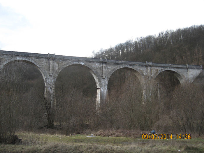 Dela DEVA inspre Brad soseaua trece....