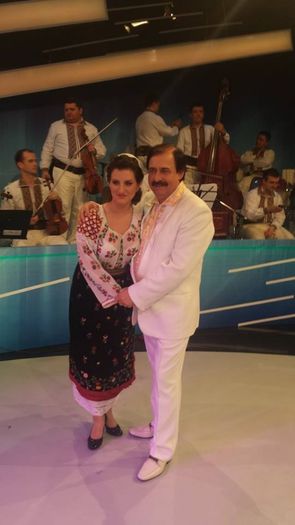  - COSTUMUL POPULAR ROMANESC DIN DIFERITE ZONE