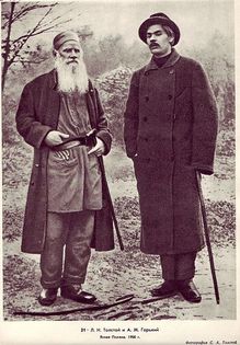 1900; Gorki si Tolstoi,in polonia

