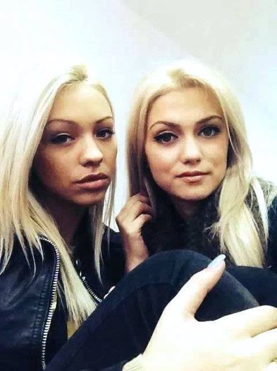 1619545_687511687963342_1450277580_n - Andreea Chitu-Natalia