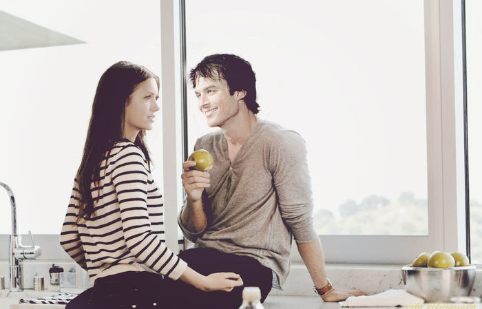 Delena (4)