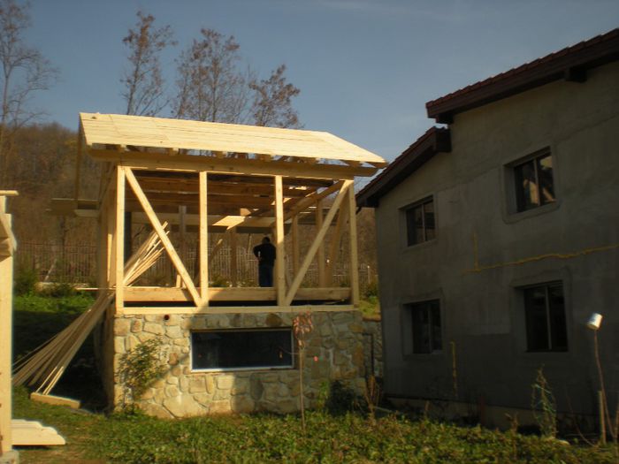 balansoar lemn,casa lemn,constructii lemn,scaun lemn, cotet caine, pergola lemn (38)