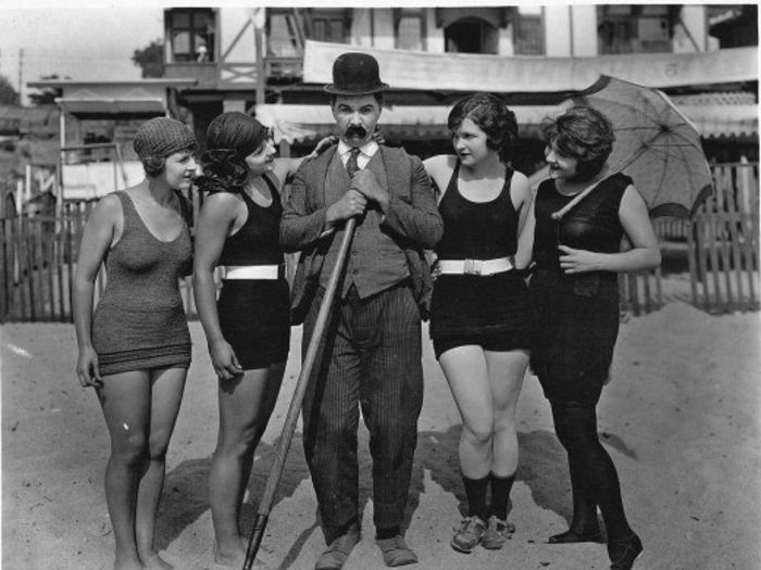 ,1915