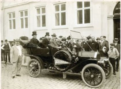 1909