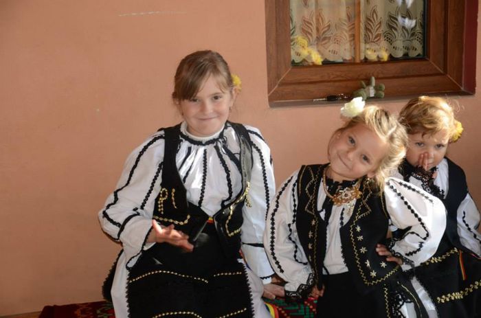  - PORTUL POPULAR ROMANESC