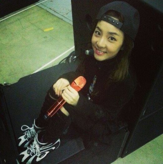 rehearsal aon dara - 2NE1 11