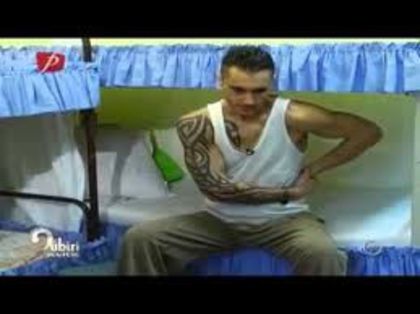 images - Danis Adrian-Capone
