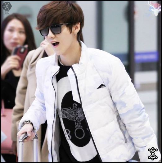 140203 LuHan @ Beijing Airport & Incheon Airport.09 - exo - 140203 LuHan - Beijing Airport and Incheon Airport