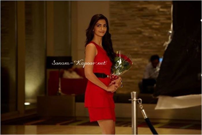 168952_496726341007_3897061_n - Sonam Kapoor