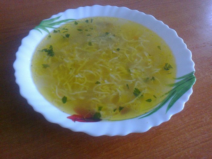Supa de gaina cu taitei de casa - Culinar 2