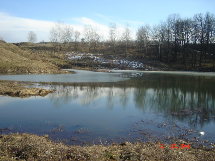 a inceput lacul sa se dezghete