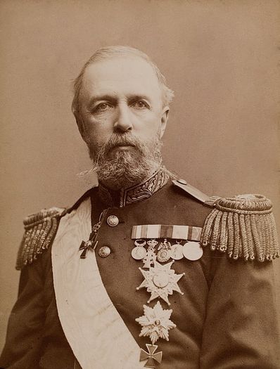 Oscar al II-lea al Suediei(oscar frederik); 1859-8iulie1873 a fost regele suedieiiar intre 18iul.1873-7iun.1905 a fost regele Norvegiei si Suediei
