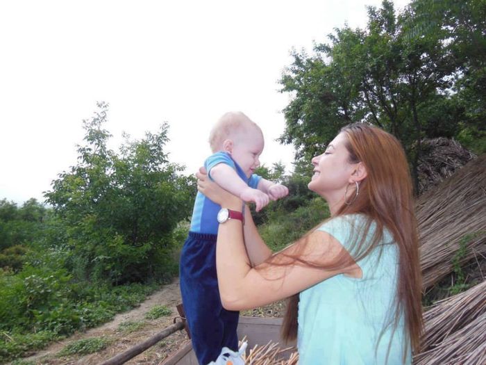 1045081_153454398179340_461472435_n - Sabina Sandica-Roxana